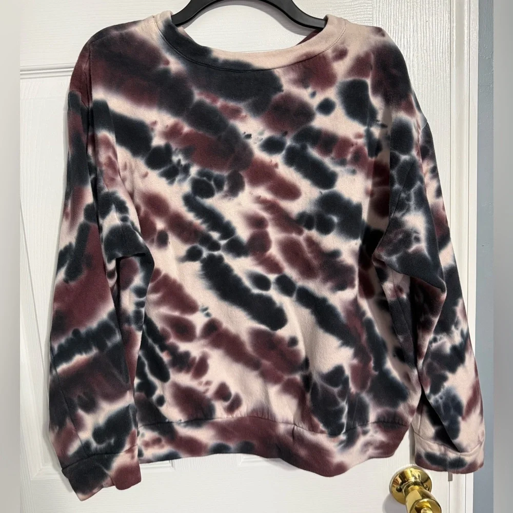 Tie Dye Sweatshirt - Picture 2 of 3